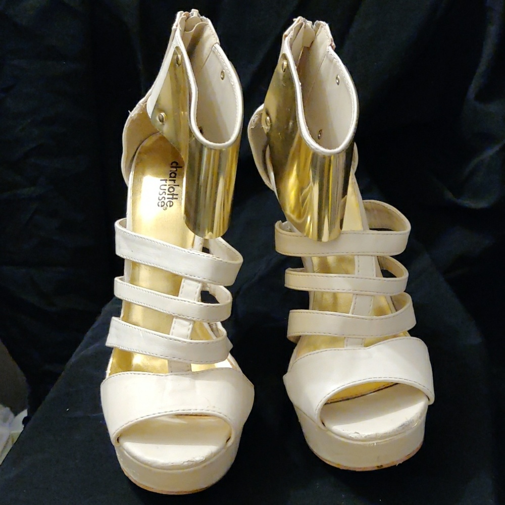 Shoes - Picture 2 of 5